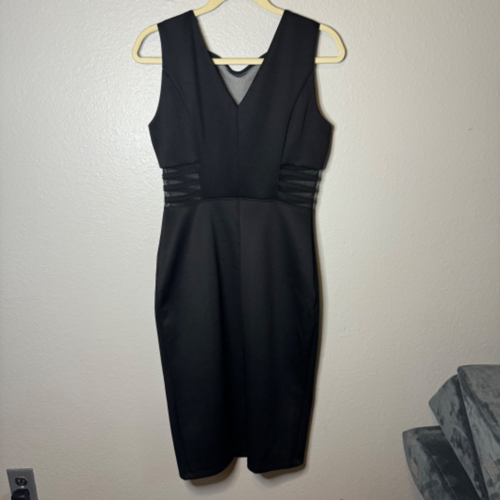NWOT Enfocus Studio Little Black Dress with Mesh Side Detail and Mesh deep v - Picture 3 of 4